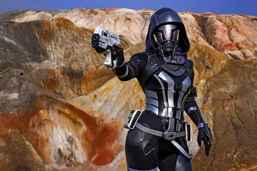 10 обалденных «косплеев» mass effect